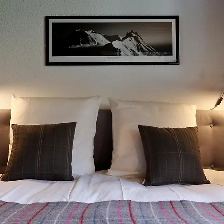 Champion Furnished Flat 아파트 *